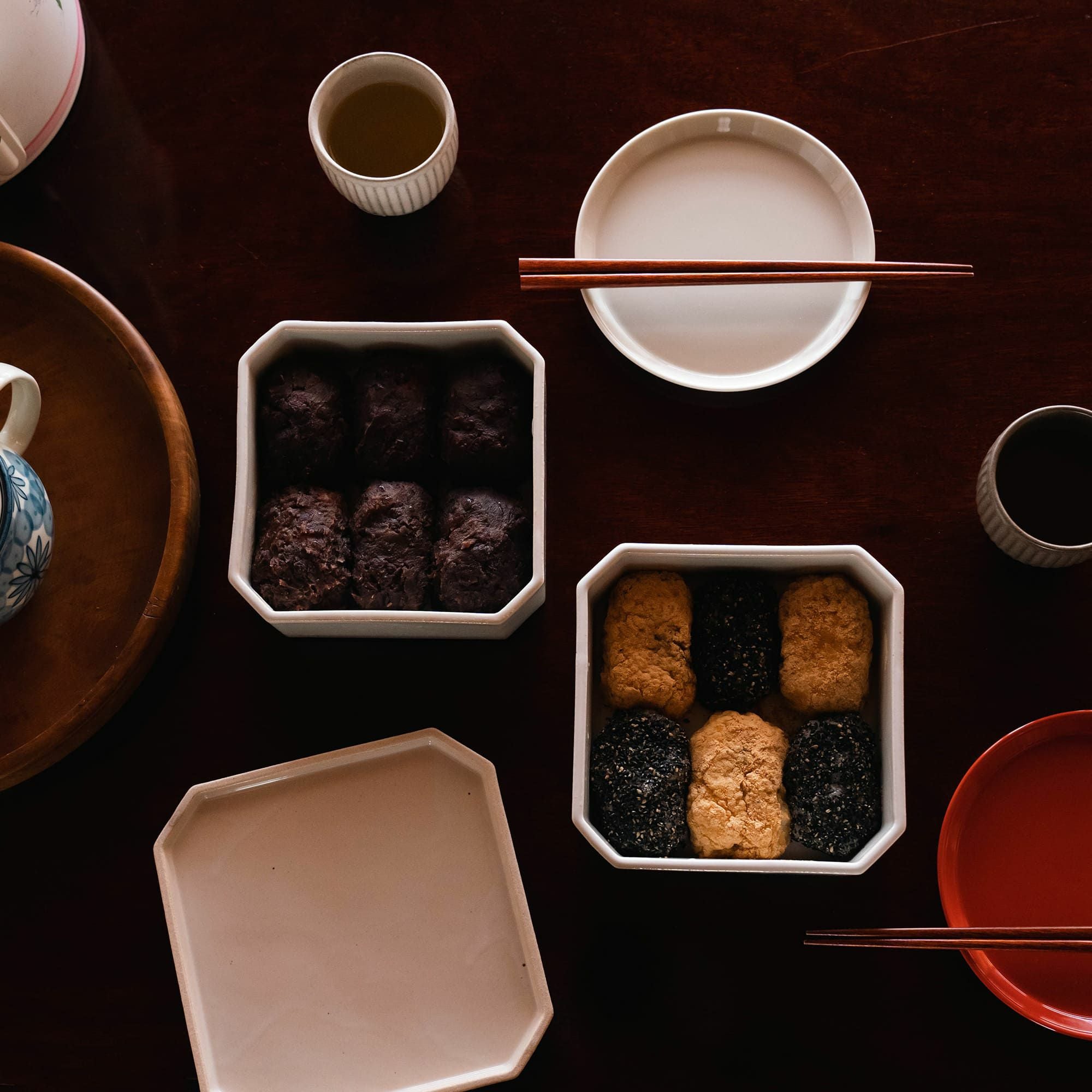 meals マルミツポテリ　スタジオエム　おせち　重箱　隅切2段重　陶器 000000000149-07.jpg?size=l&w=