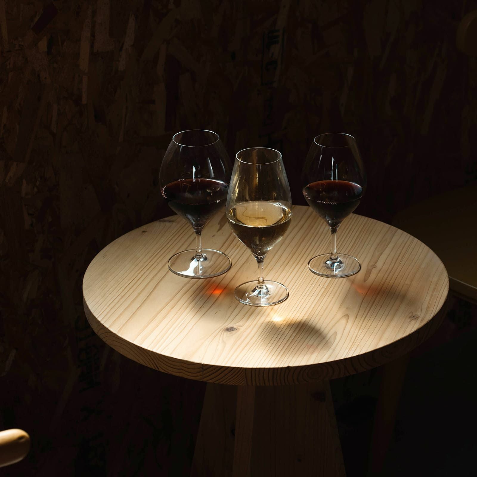 木村硝子店 ピッコロ 10oz ワイングラス 宅配便指定 | シキとサイ