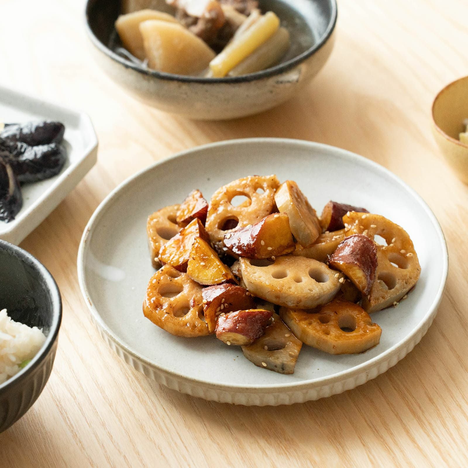 [6枚セット] studio m' タッカ 扇皿 陶器 和食器 料亭 割烹 皿・プレート :: 27cm以上 :: タッカ 扇皿 - マルミツウェブストア