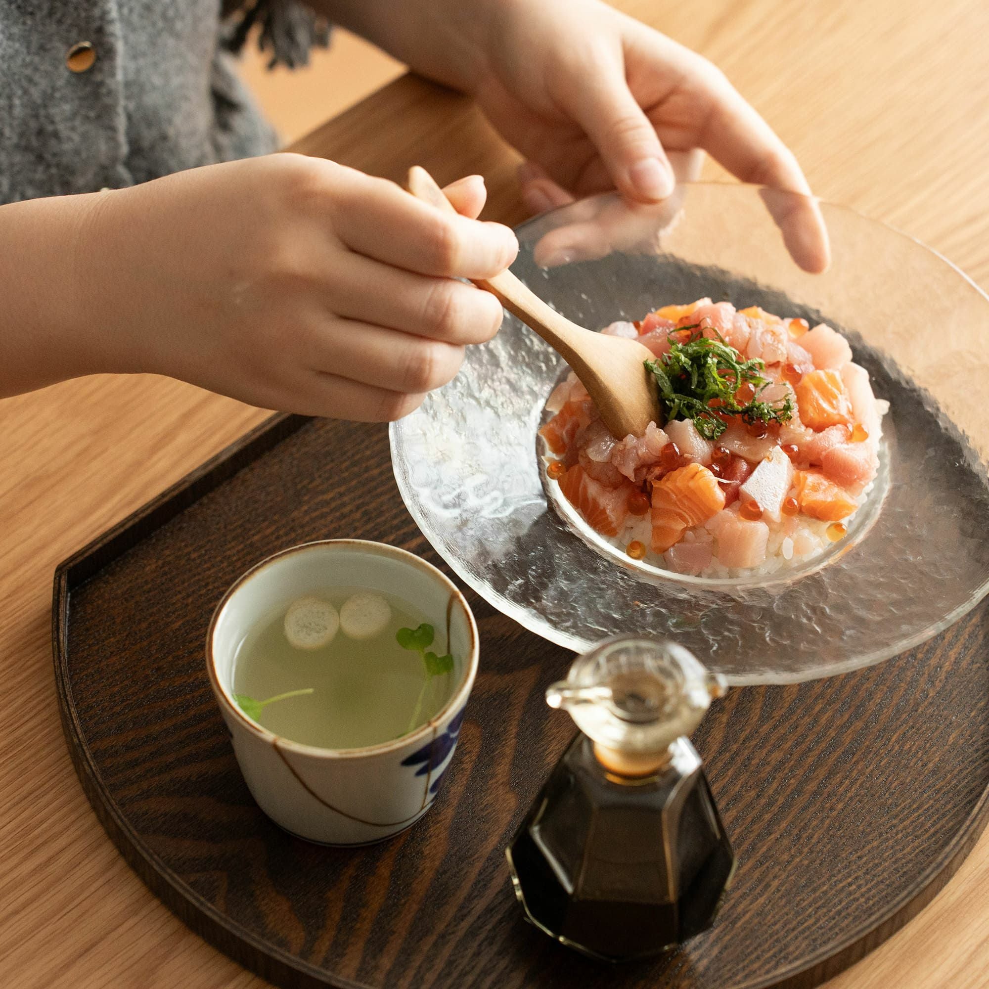 木村硝子店 ヒップ カクテルプレート 9インチ 24cm宅配便指定 | シキとサイ